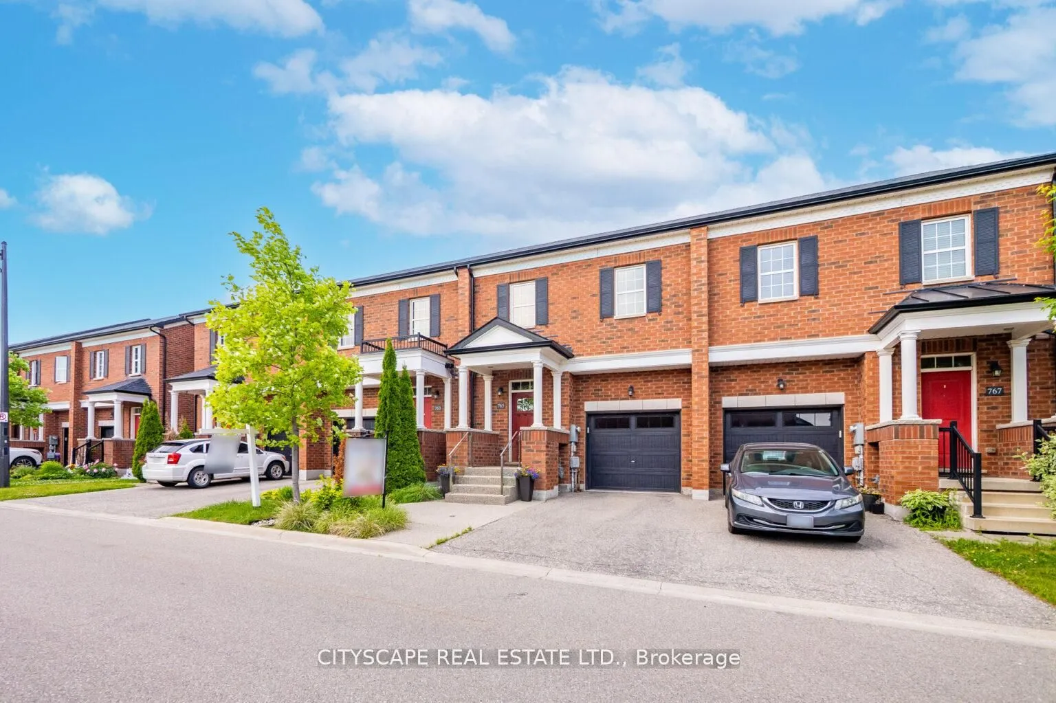 765 Banks Crescent, ON L9T 9A3