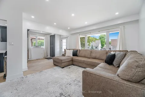 92 Archibald Street, ON L6X 1L9