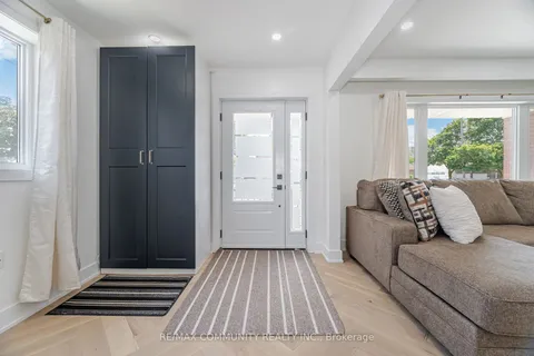92 Archibald Street, ON L6X 1L9