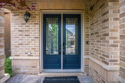 51 Legendary Circle, ON L6Y 0S1