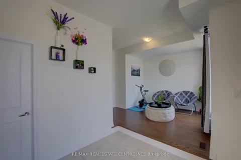 396 Tim Manley Avenue, ON L7C 1Z9