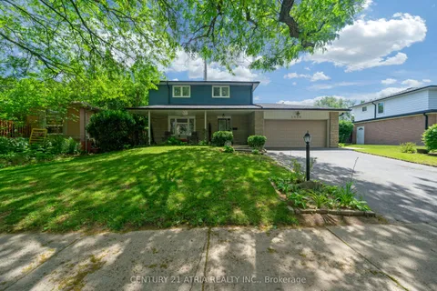 1806 Barsuda Drive, ON L5J 1V4