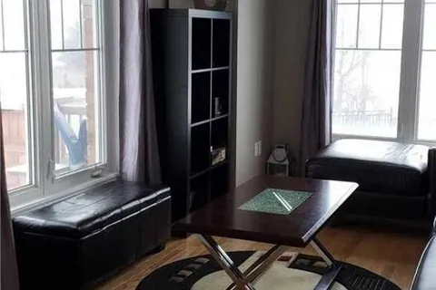 2 Seachart Place, ON L6P 3E1