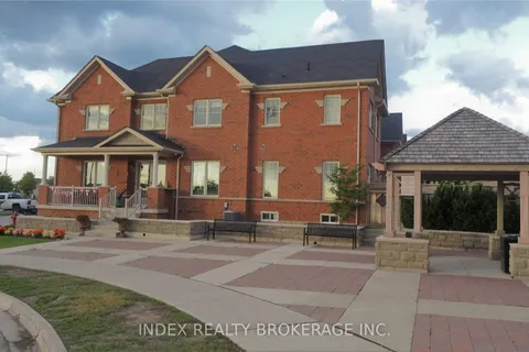 2 Seachart Place, ON L6P 3E1