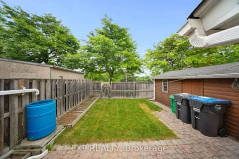 17 Haley Court, ON L6S 1N6