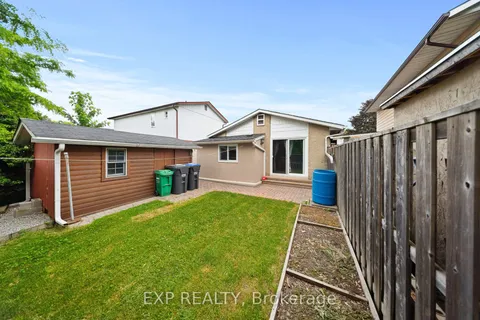 17 Haley Court, ON L6S 1N6