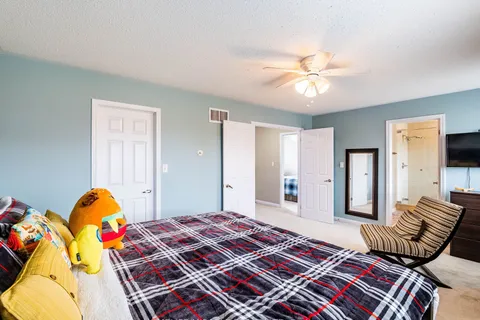 851 Bennett Boulevard, ON L9T 6X9
