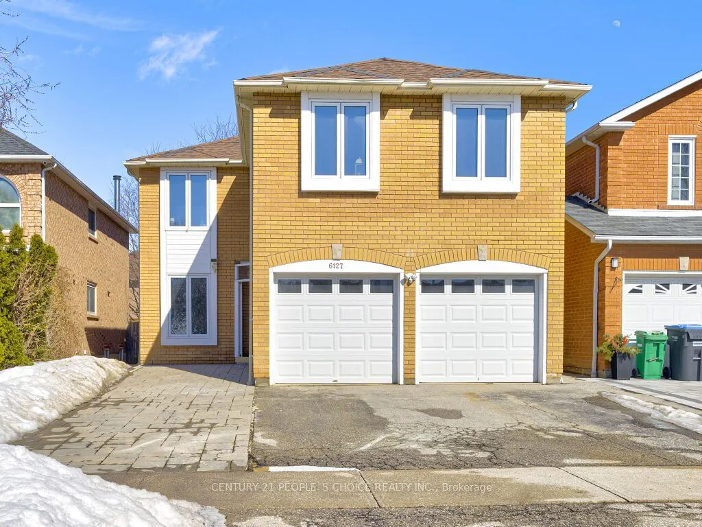 6127 Silken Laumann Way, ON L5V 1A2