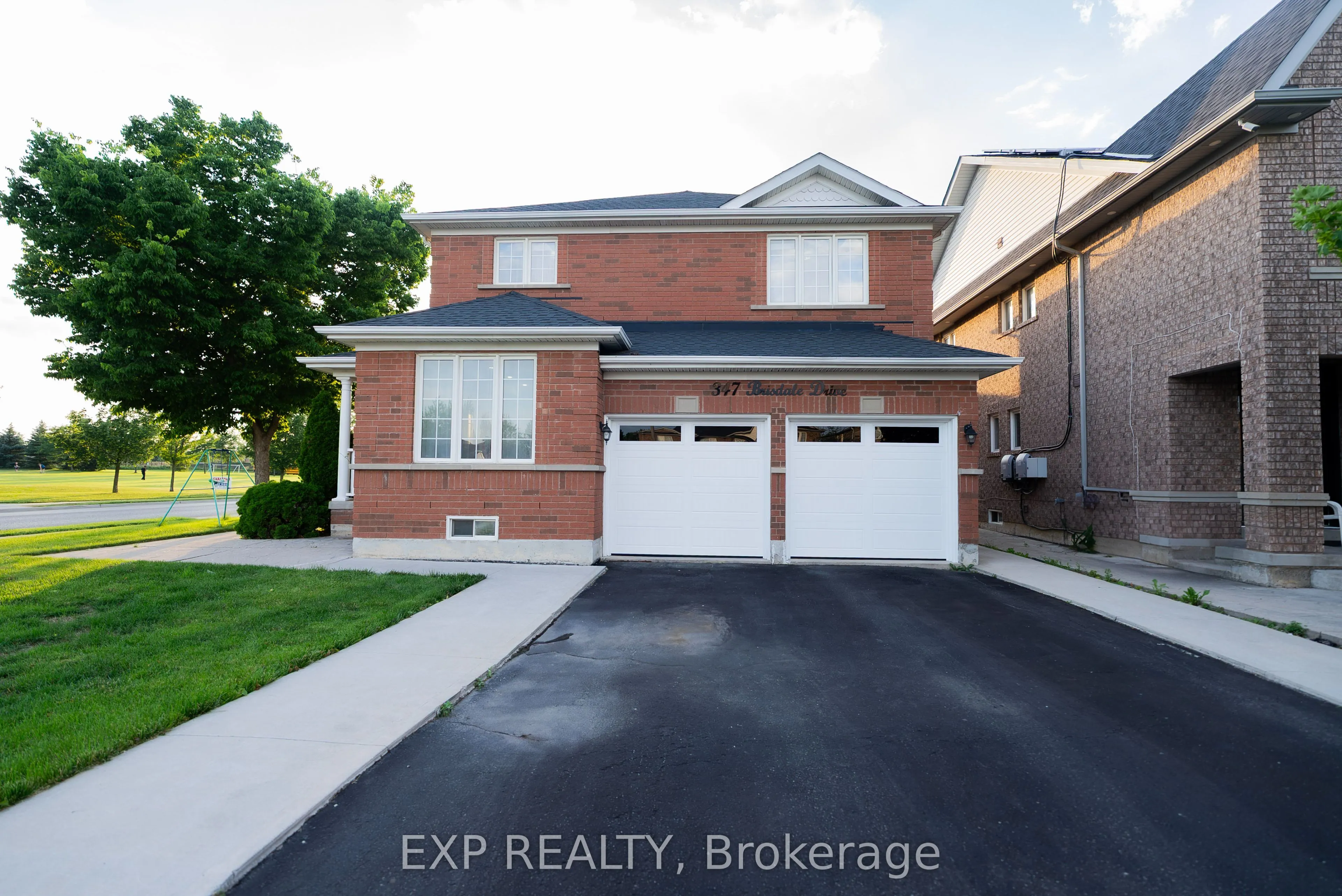 347 Brisdale Drive, ON L7A 3M6