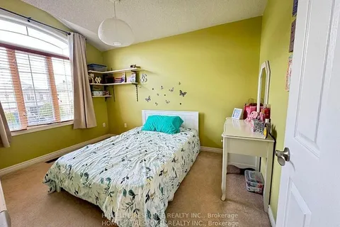 3254 McDowell Drive, ON L5M 6S4