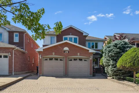 961 Focal Road, ON L5V 1M8