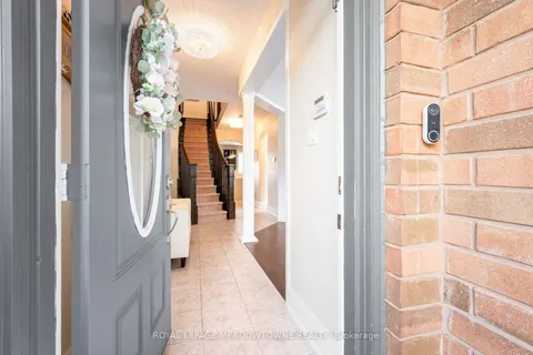 663 Snider Terrace, ON L9T 7R8