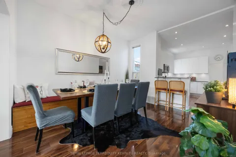 23 Edwin Avenue, ON M6P 3Z5