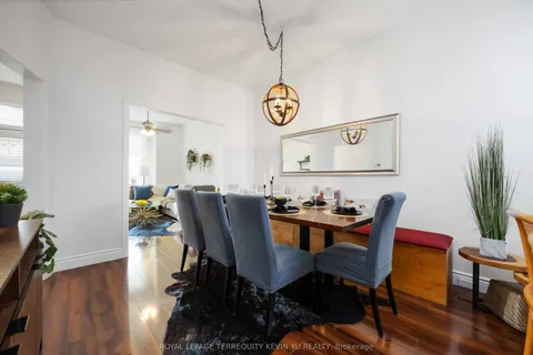 23 Edwin Avenue, ON M6P 3Z5