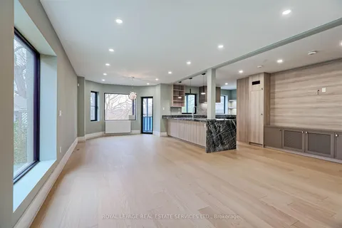324 Riverside Drive, ON M6S 4B2