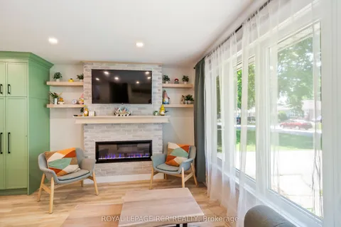23 Highland Drive, ON L9W 2Y2