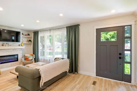 23 Highland Drive, ON L9W 2Y2
