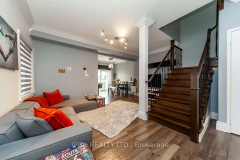 6936 Buttle Station Place, ON L5W 1B8