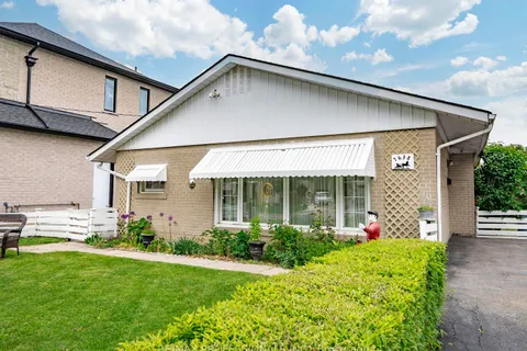 7638 Redstone Road, ON L4T 2B9