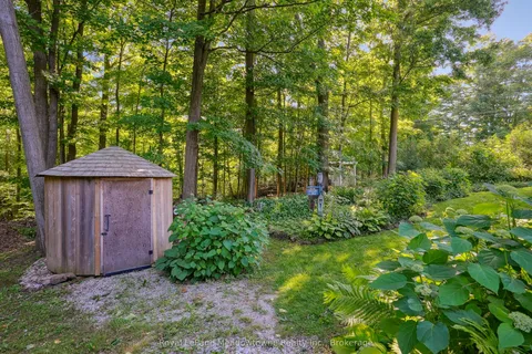 9878 15 Side Road, ON L9T 2X9