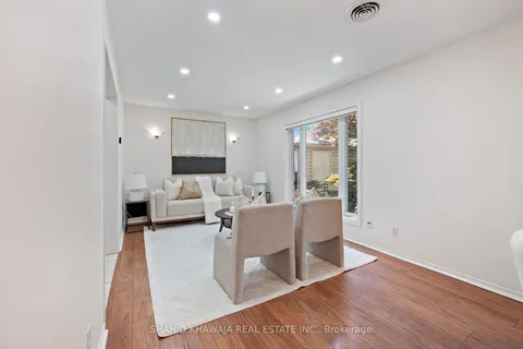 6578 Lisgar Drive, ON L5N 6W1