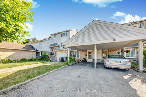 88 Courtleigh Square, ON L6Z 1J3