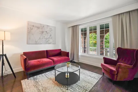 19 Scarboro Street, ON L4T 1E3