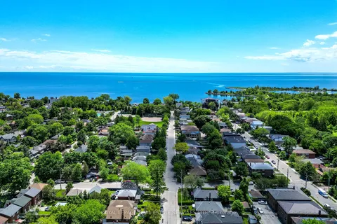 6 Twelfth Street, ON M8V 3G7