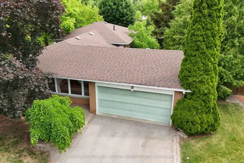 2482 Bridge Road, ON L6L 2H2
