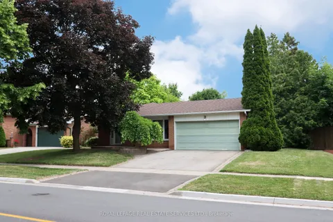 2482 Bridge Road, ON L6L 2H2