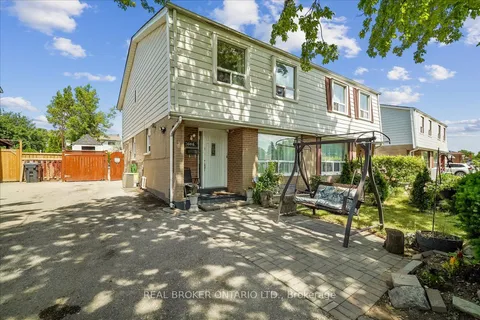 3106 Redbank Crescent, ON L4T 1V1