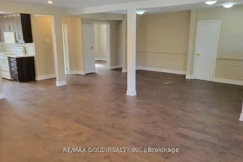 538 Dynes Road, ON L7N 2V2