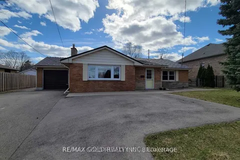 538 Dynes Road, ON L7N 2V2