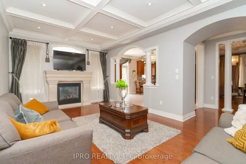26 Maybeck Drive, ON L6X 0Z1