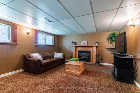 1515 Brenner Crescent, ON L7P 2V9