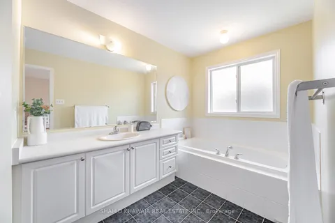 3973 Quiet Creek Drive, ON L5M 8B4