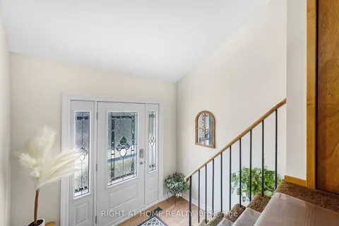 2 Rushmore Crescent, ON L6Z 1R2