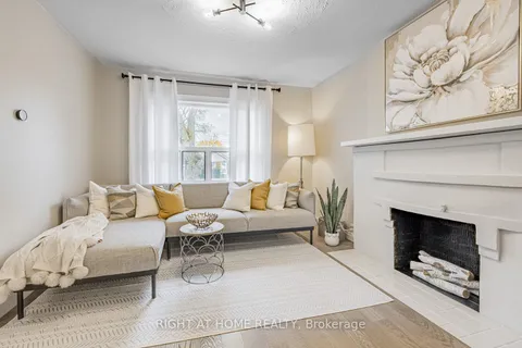 46 Clissold Road, ON M8Z 4T5