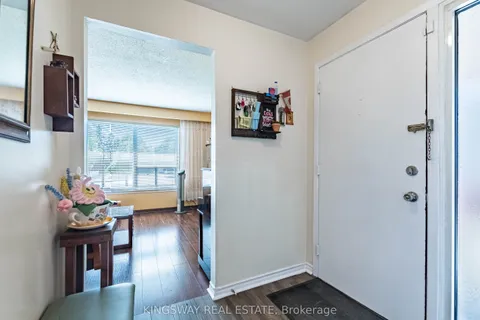 3181 Morning Star Drive, ON L4T 1X3