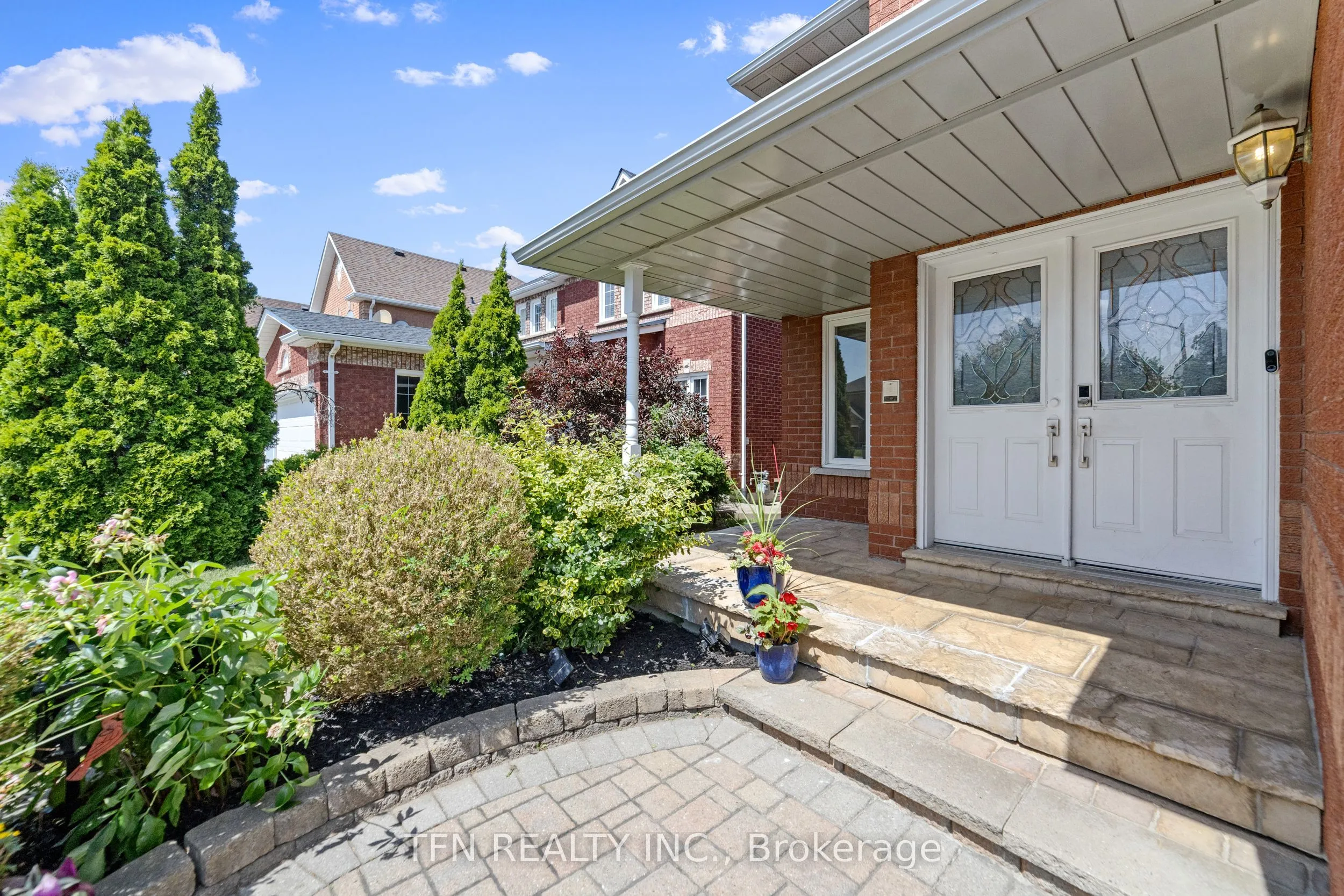 6837 Lisgar Drive, ON L5N 6V1