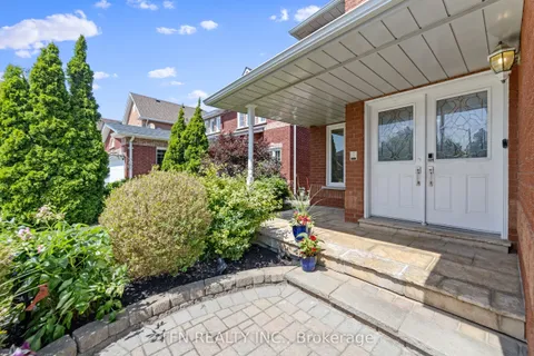 6837 Lisgar Drive, ON L5N 6V1
