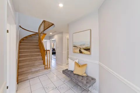 6837 Lisgar Drive, ON L5N 6V1
