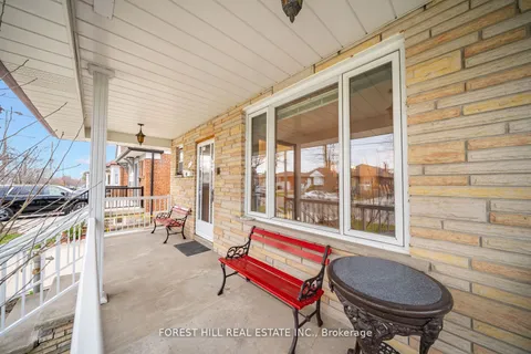 541 Glen Park Avenue, ON M6B 2G2