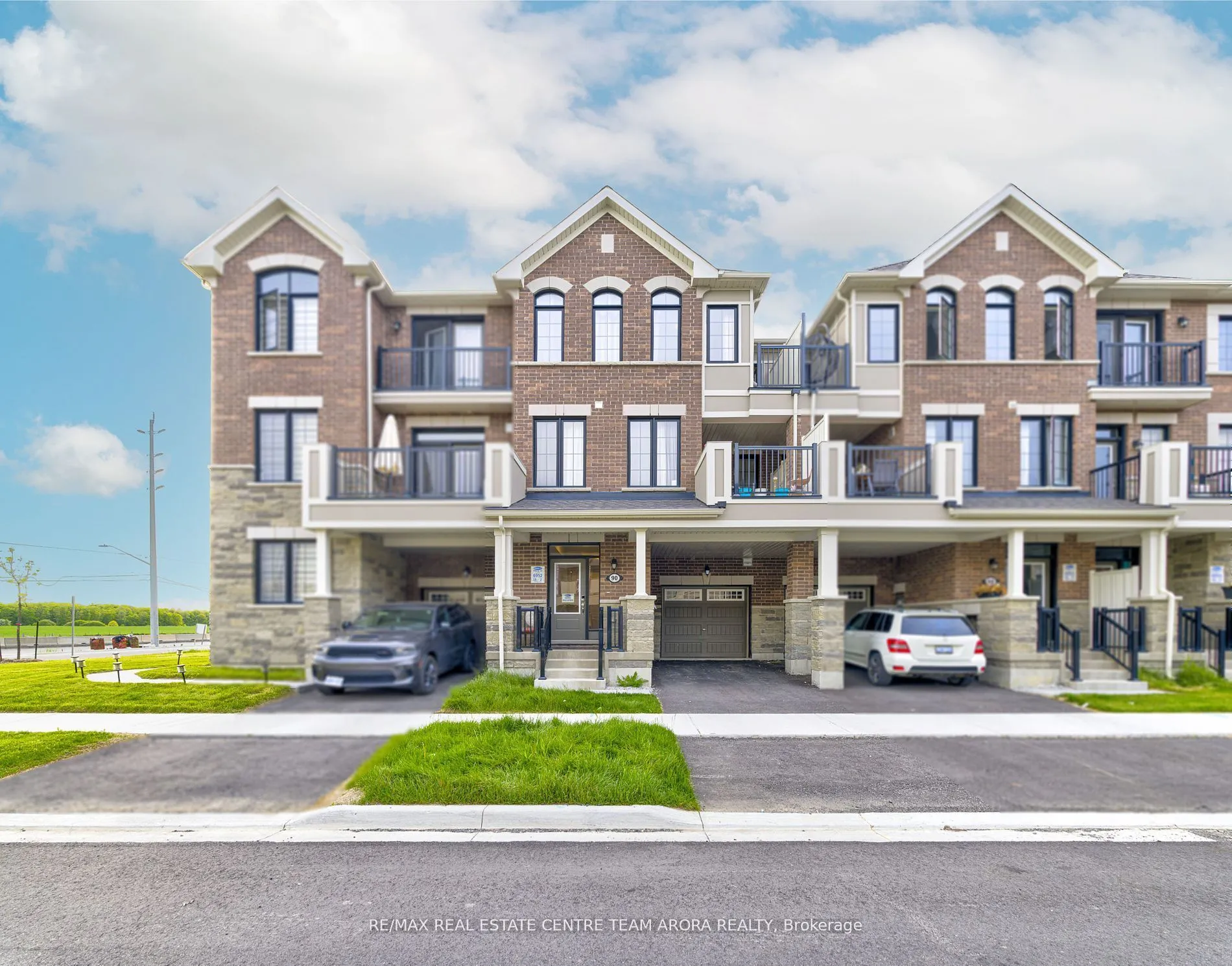 90 Melmar Street, ON L7A 5K8