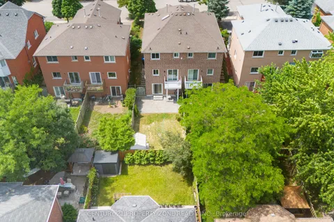 5469 Palmerstone Crescent, ON L5M 5Z8