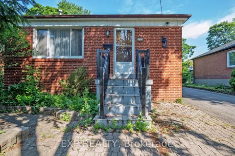 559 Drymen Crescent, ON L5G 2N9