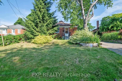 559 Drymen Crescent, ON L5G 2N9