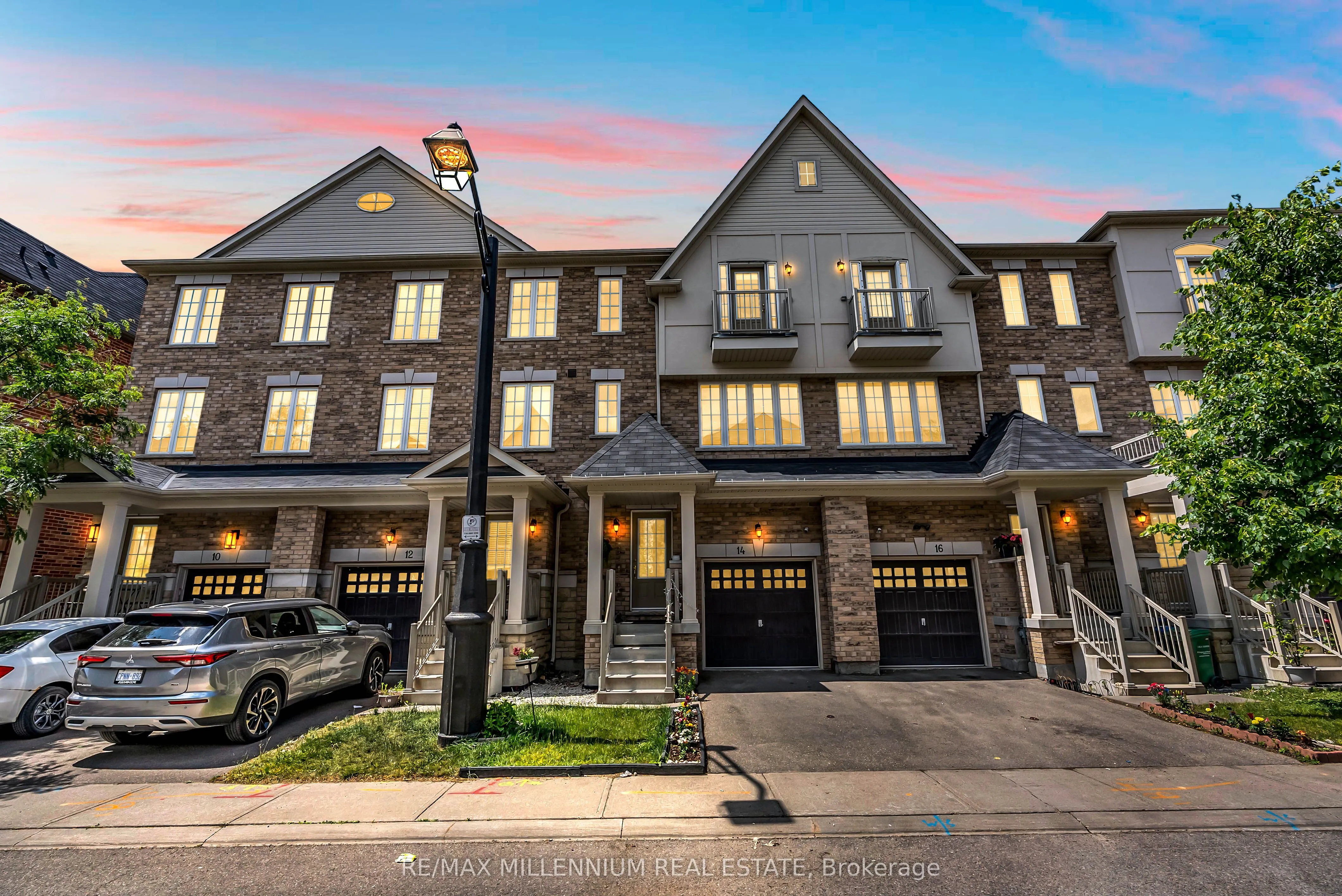 14 Kayak Heights, ON L6Z 0H8