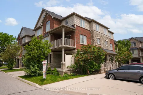 623 Maude Common, ON L7L 0C7