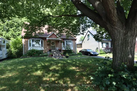 26 Ann Arbour Road, ON M9M 2J6